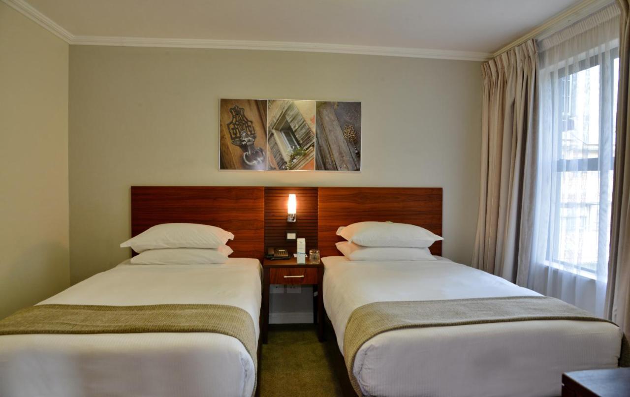 City Lodge Hotel Eastgate Joanesburgo Quarto foto